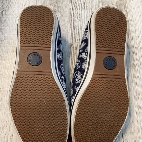 Fred Perry paisley print flats - Picture 7 of 10